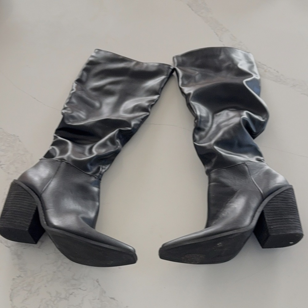 Women's Black Leather Square Toe Block Heel Knee High Boots Size 8